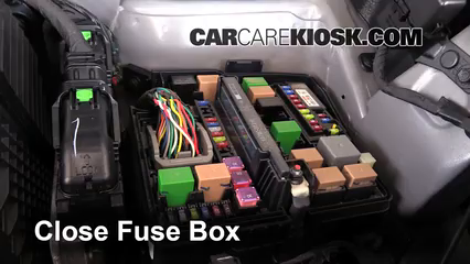 Replace a Fuse: 2014-2015 Kia Sorento - 2014 Kia Sorento EX 3.3L V6